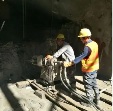 玉树水下抗分散灌浆料特点 水下不分散注浆料介绍